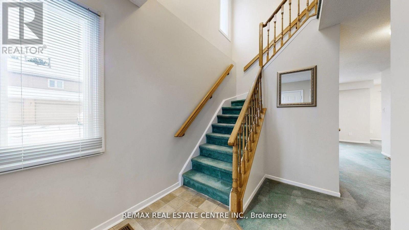 Row / Townhouse for Sale in 67 - 3079 FIFTH LINE W|Mississauga (Erin Mills), Ontario L5L3T1 4