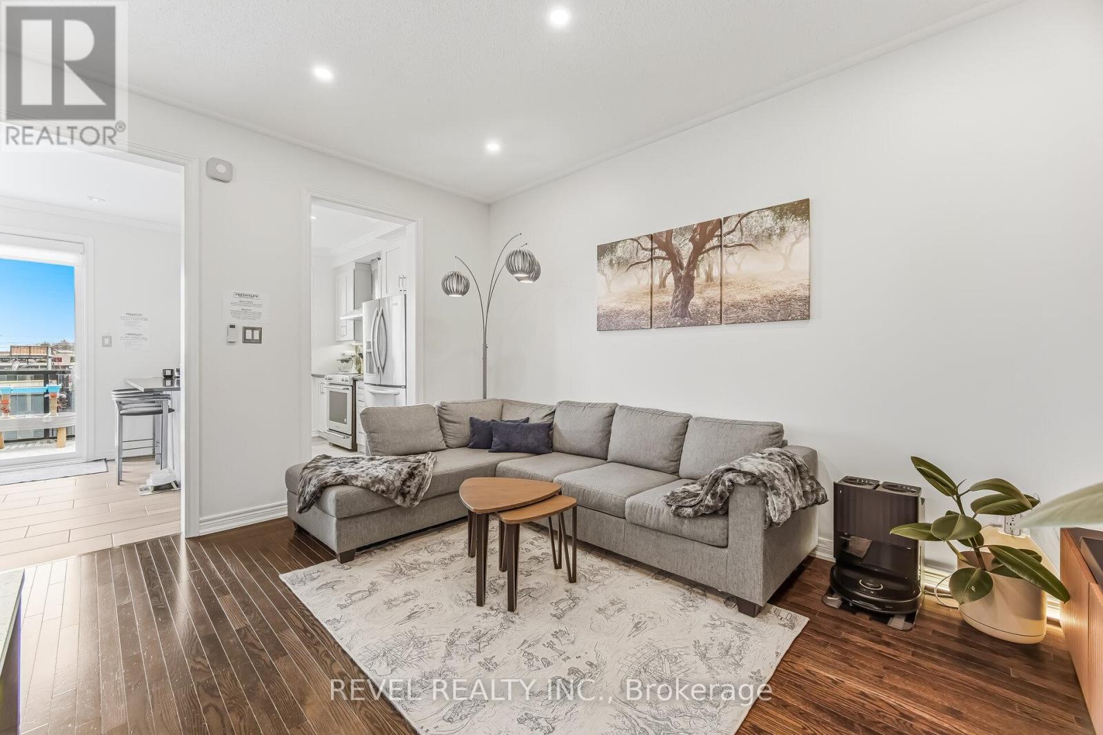 Row / Townhouse for Sale in 248 SKY HARBOUR DRIVE|Brampton (Bram West), Ontario L6Y2Z7 5