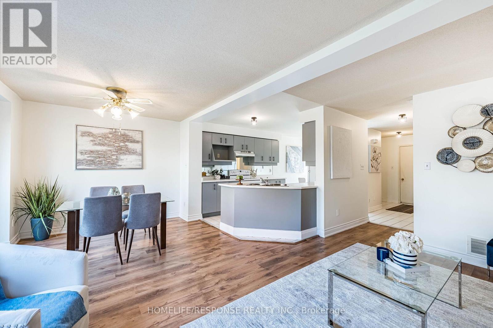 Row / Townhouse for Sale in 78 - 2275 CREDIT VALLEY ROAD|Mississauga (Central Erin Mills), Ontario L5M4N5 5