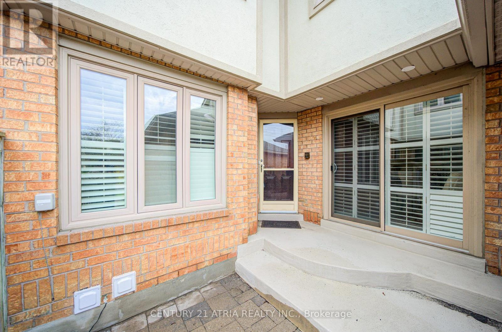 Row / Townhouse for Sale in 23 - 1724 THE CHASE|Mississauga (Central Erin Mills), Ontario L5M4P2 3