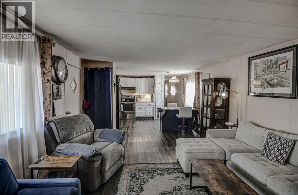 Mobile Home for Sale in 362, 3223 83 Street NW|Calgary, Alberta T3B5N9 5