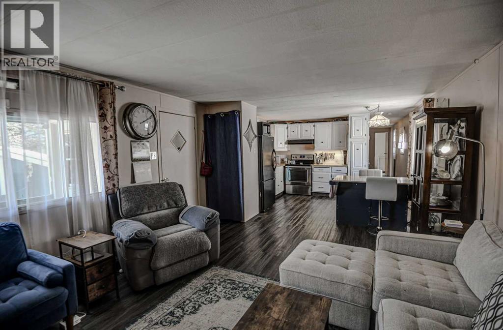 Mobile Home for Sale in 362, 3223 83 Street NW|Calgary, Alberta T3B5N9 4