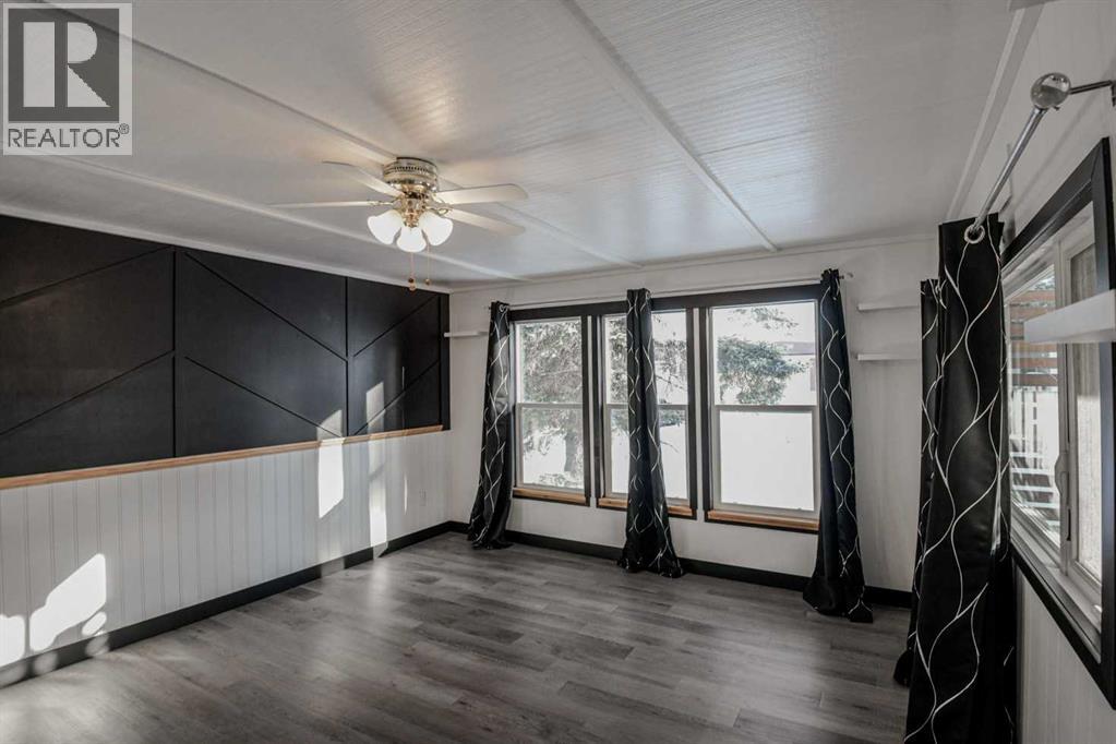 Mobile Home for Sale in 429, 3223 83 Street NW|Calgary, Alberta T3B5P2 5