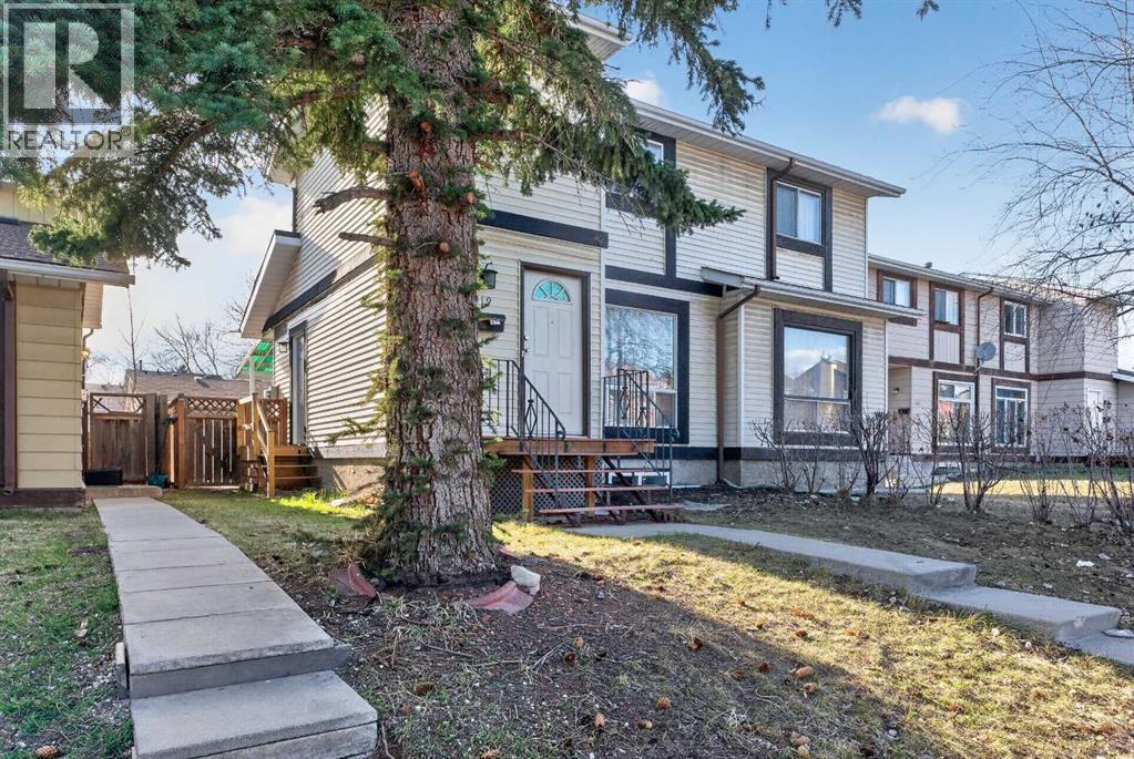Duplex for Sale in 3319 56 Street NE|Calgary, Alberta T1Y3Y7 3