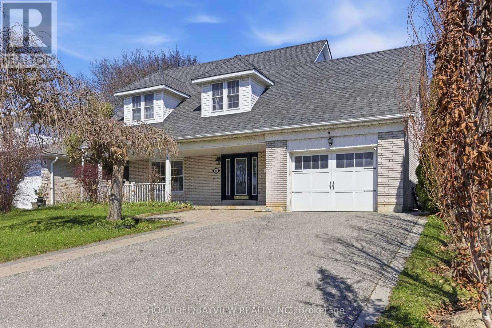 70 ROYAL ORCHARD BOULEVARD
