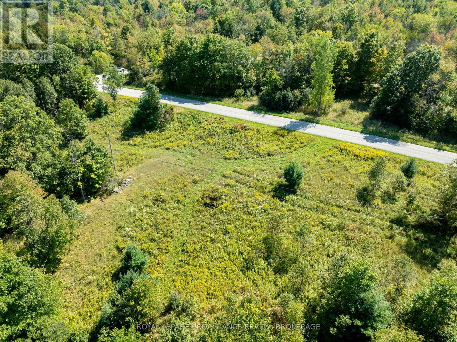 For sale: 268 CROZIER ROAD, Tay Valley, Ontario K0G1X0 - X12705026 ...