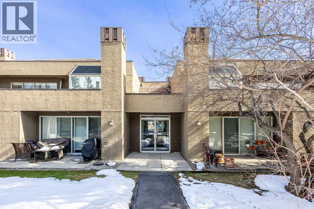 Apartment for Sale in 1, 108 Village Heights SW|Calgary, Alberta T3H2L2 3