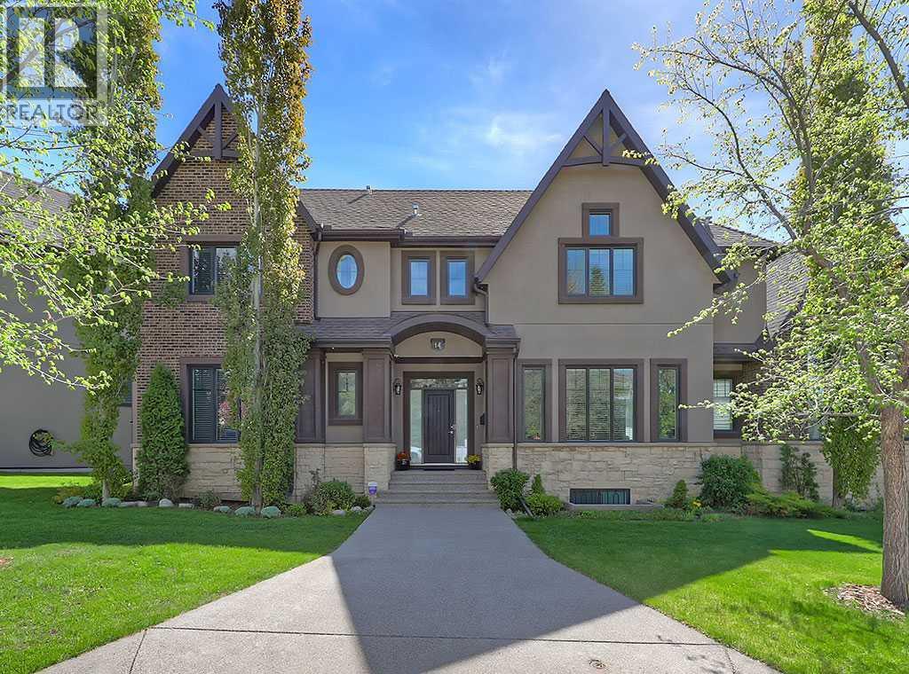 House for Sale in 14 Rosetree Road NW|Calgary, Alberta T2K1M6