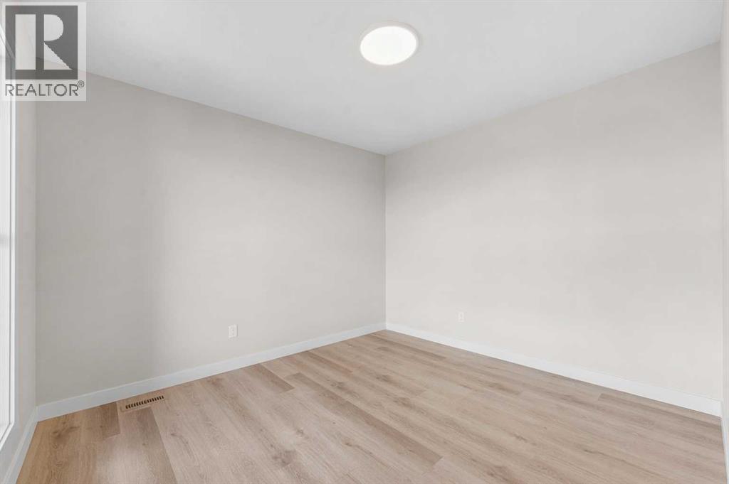 Row / Townhouse for Sale in 17 Wild Rose Way SE|Calgary, Alberta T3M4A2 4