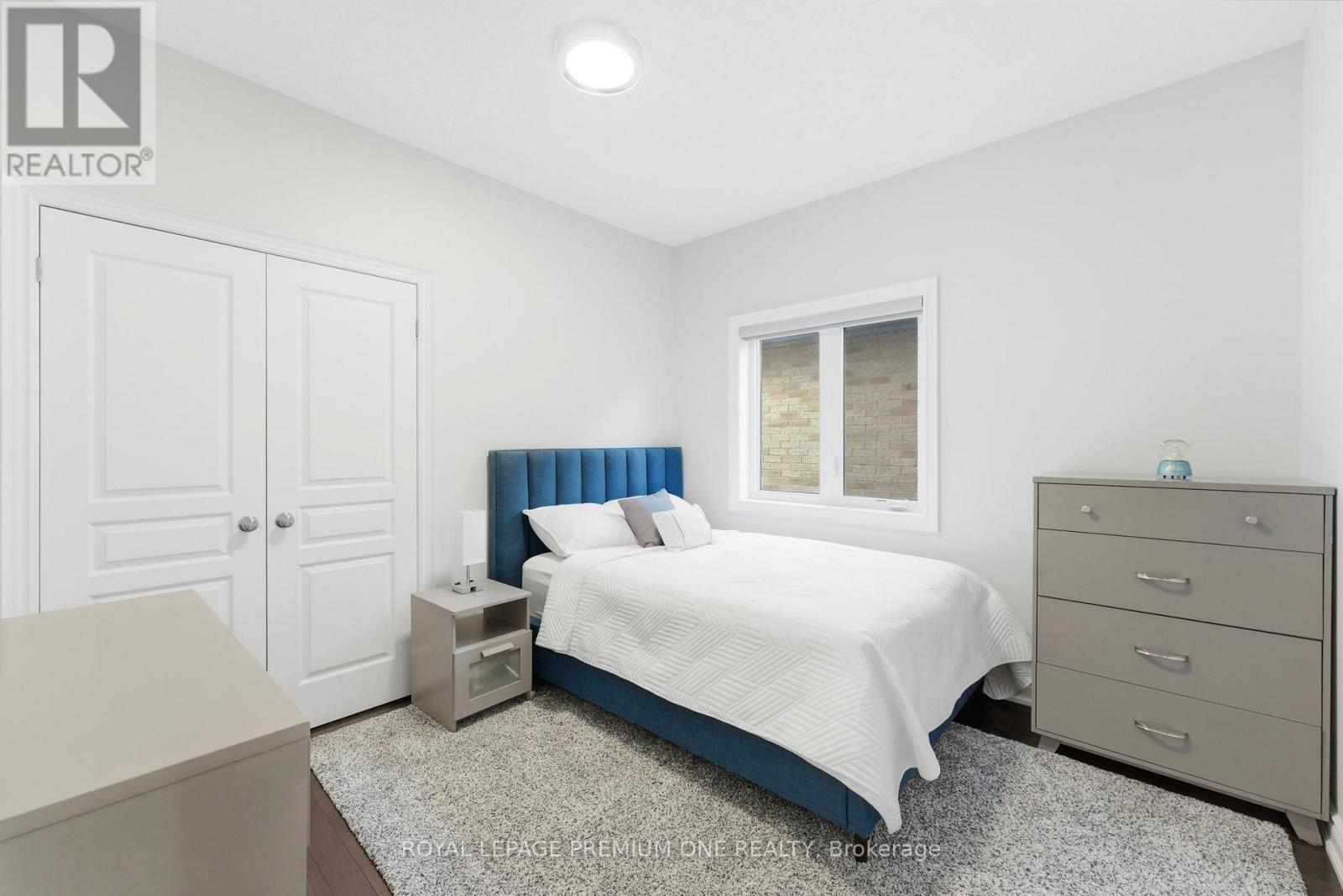 For sale: 91 CARD LUMBER CRESCENT, Vaughan (Kleinburg), Ontario