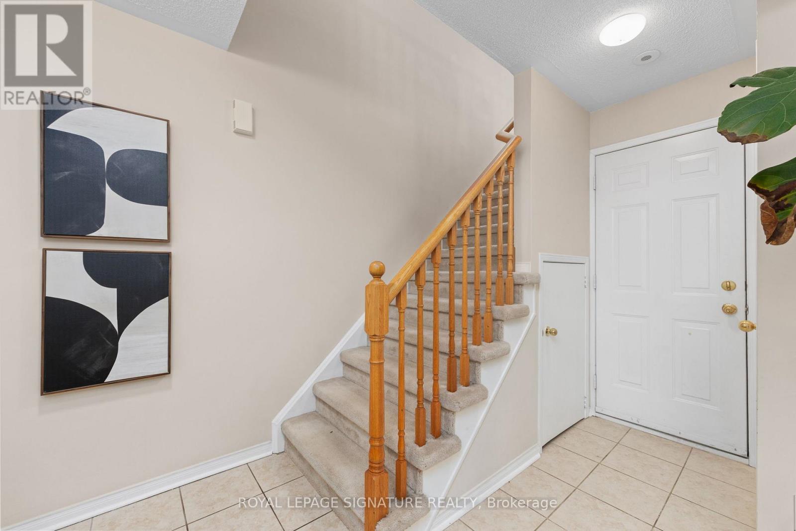 Row / Townhouse for Sale in 10 - 161 THIRTEENTH STREET|Toronto (New Toronto), Ontario M8V4E4 5