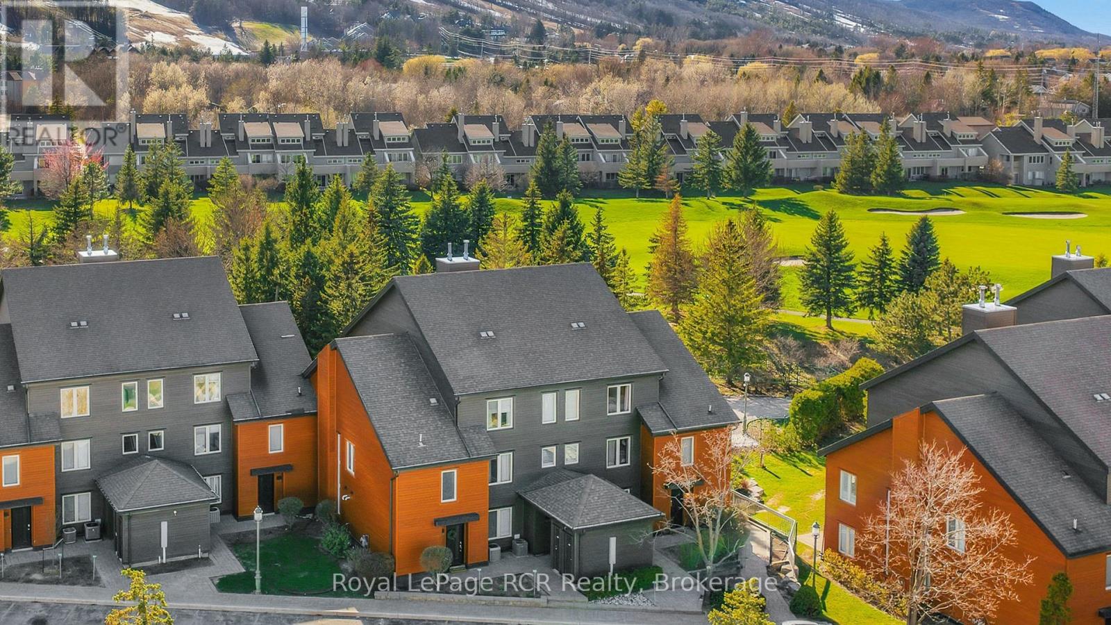 113 - 110 FAIRWAY COURT