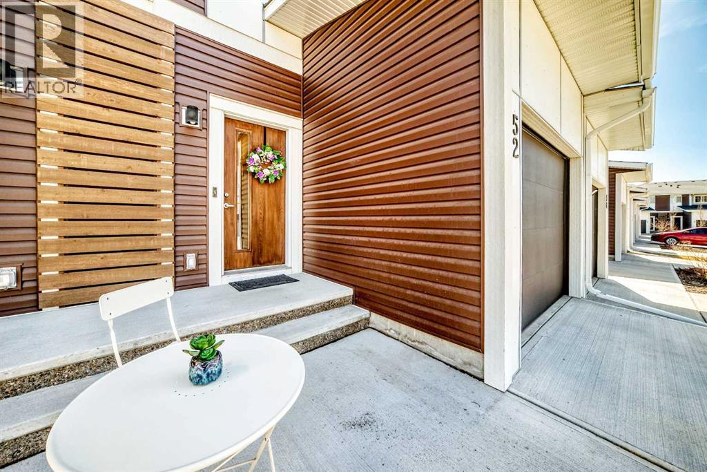 Row / Townhouse for Sale in 52 Walden Lane SE|Calgary, Alberta T2X2A7