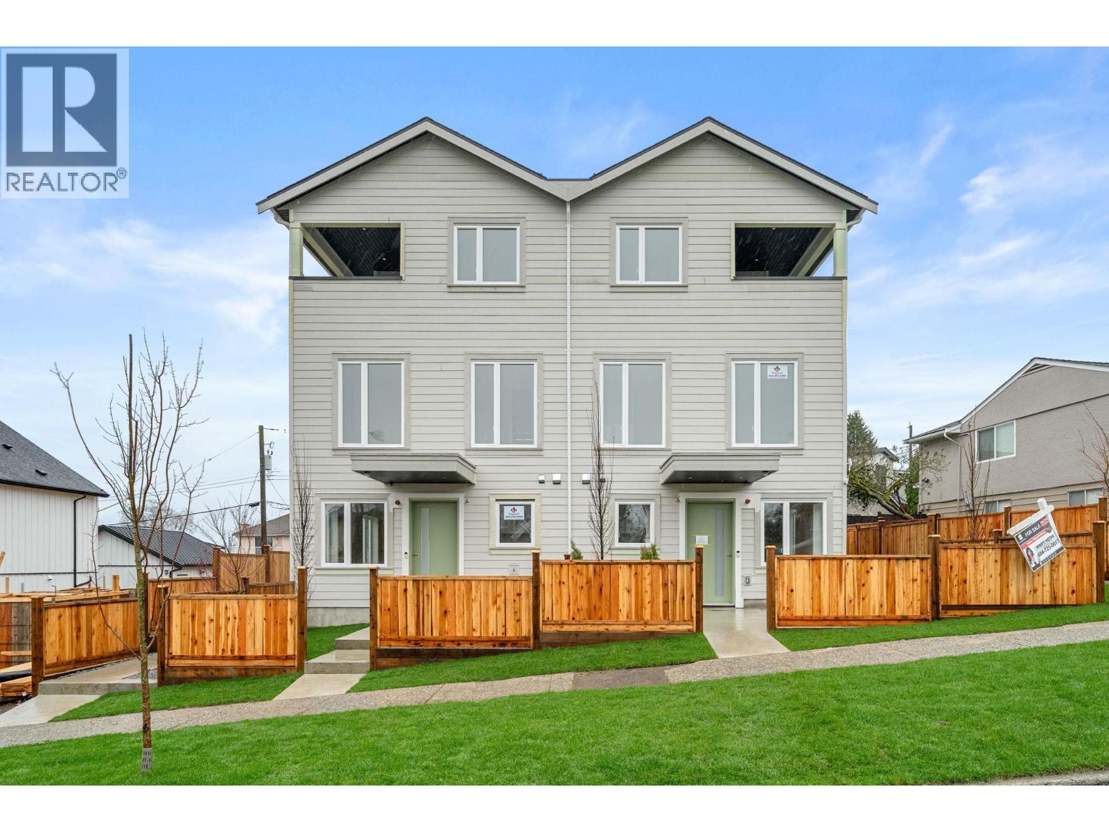 1 3581 HAIDA DRIVE|Vancouver, British Columbia V5M3Y9