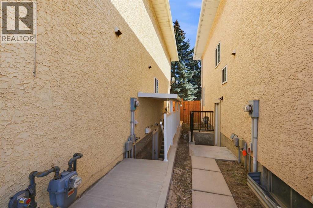 Duplex for Sale in 80 Martinglen Way NE|Calgary, Alberta T3J3J1 3