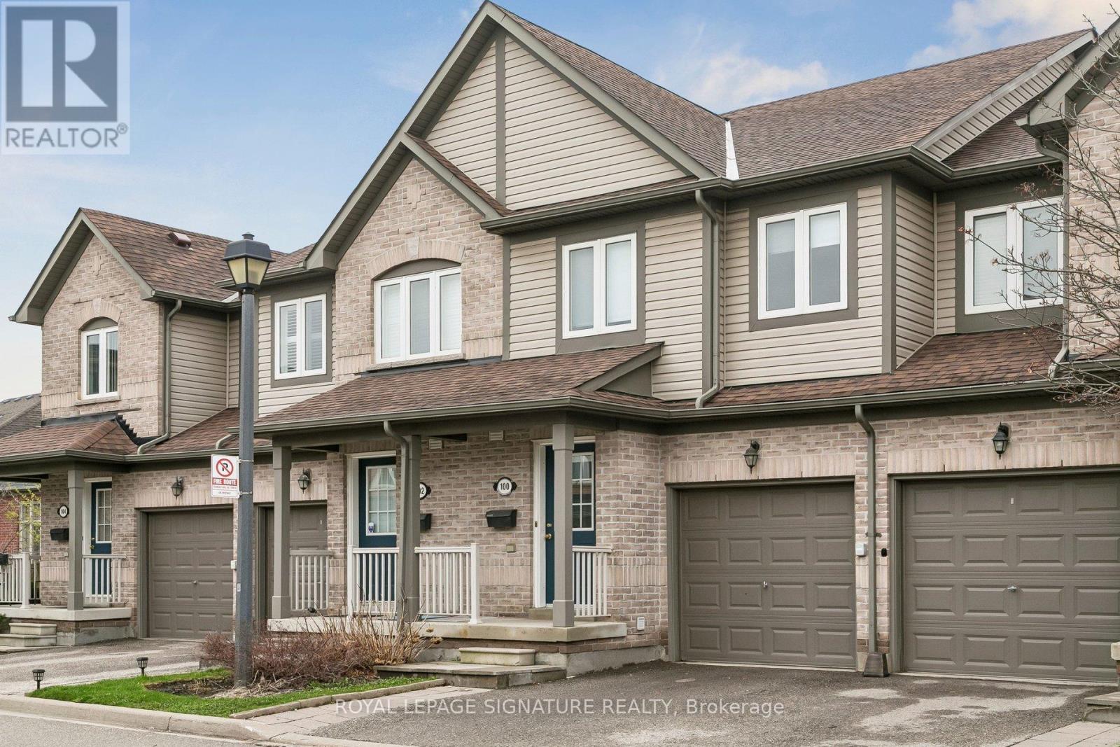Row / Townhouse for Sale in 100 - 86 JOYMAR DRIVE|Mississauga (Streetsville), Ontario L5M7Z6