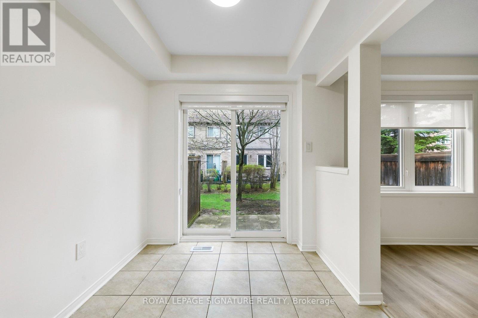 Row / Townhouse for Sale in 100 - 86 JOYMAR DRIVE|Mississauga (Streetsville), Ontario L5M7Z6 5