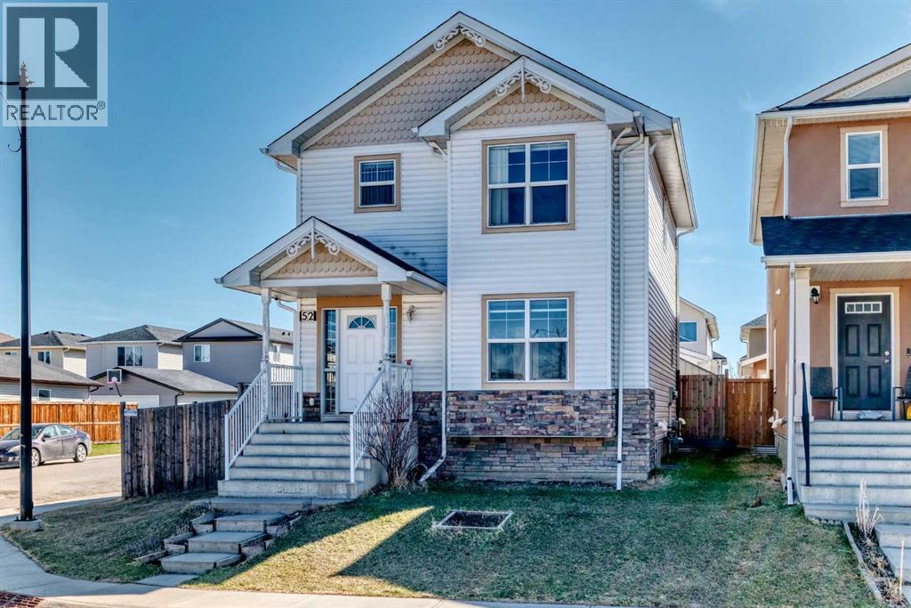 House for Sale in 52 TARALAKE Street NE|Calgary, Alberta T3J0J5 3