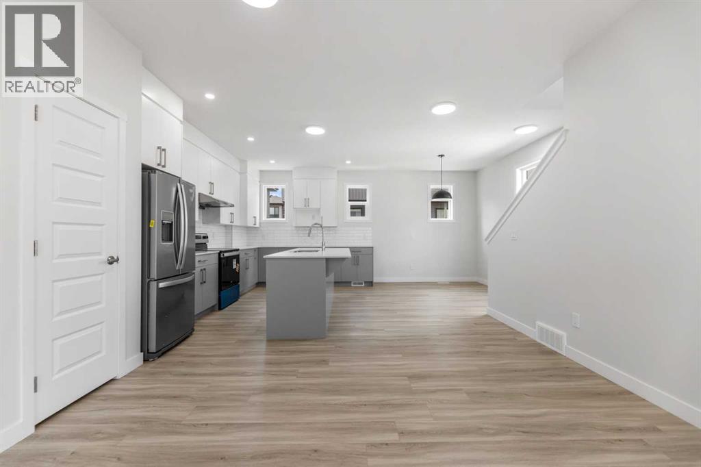 Row / Townhouse for Sale in 803, 90 Corner Meadows Manor NE|Calgary, Alberta T3N2N8 2