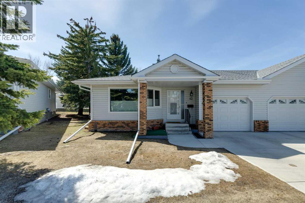 Duplex for Sale in 43 Macewan Park Heights NW|Calgary, Alberta T3K3W6