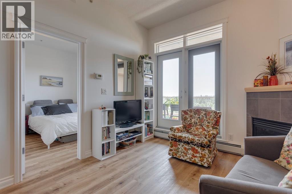 Apartment for Sale in 3608, 24 Hemlock Crescent SW|Calgary, Alberta T3C2Z1 3