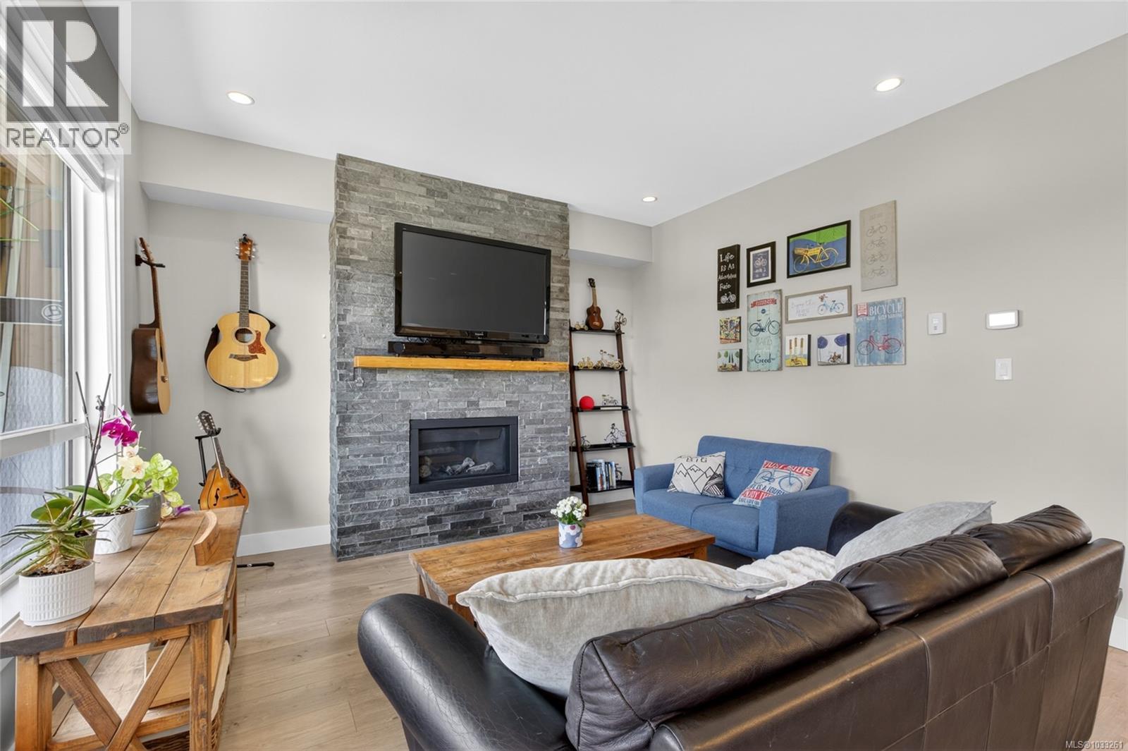 For sale: 72 2607 Kendal Ave, Cumberland, British Columbia V0R1S0 For sale: 72 2607 Kendal Ave, Cumberland, British Columbia V0R1S0