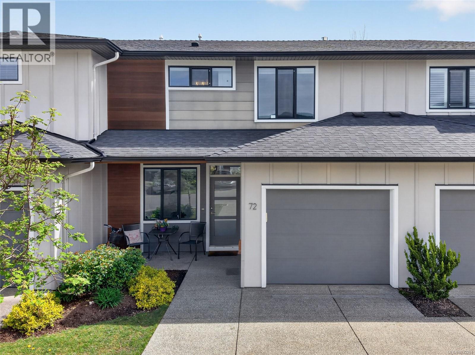 For sale: 72 2607 Kendal Ave, Cumberland, British Columbia V0R1S0