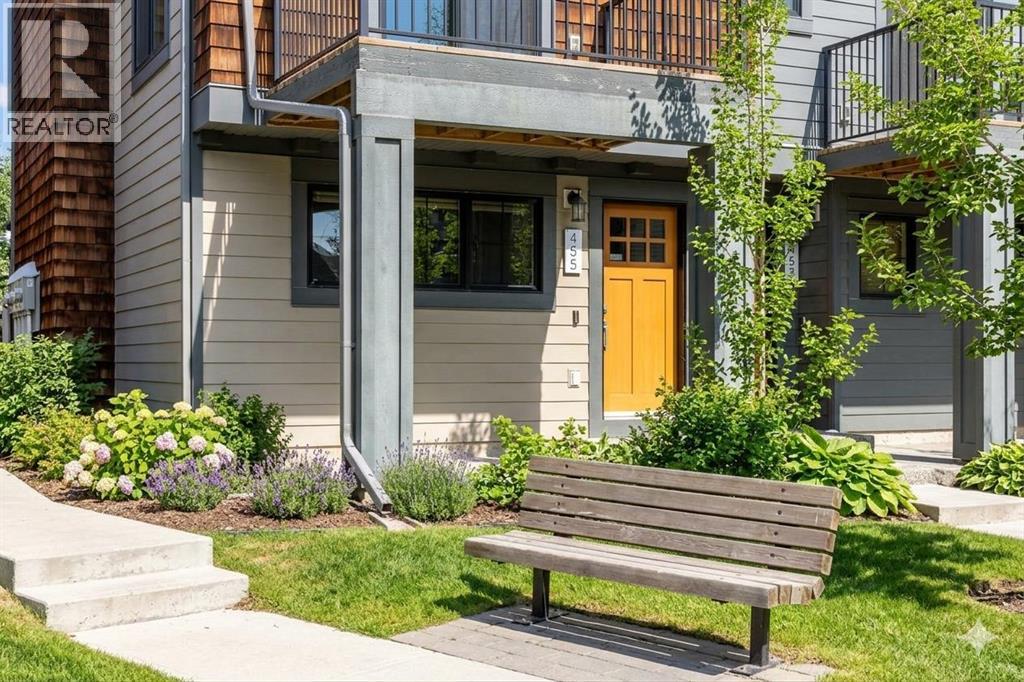 Row / Townhouse for Sale in 455 Ascot Circle SW|Calgary, Alberta T3H0X3 3