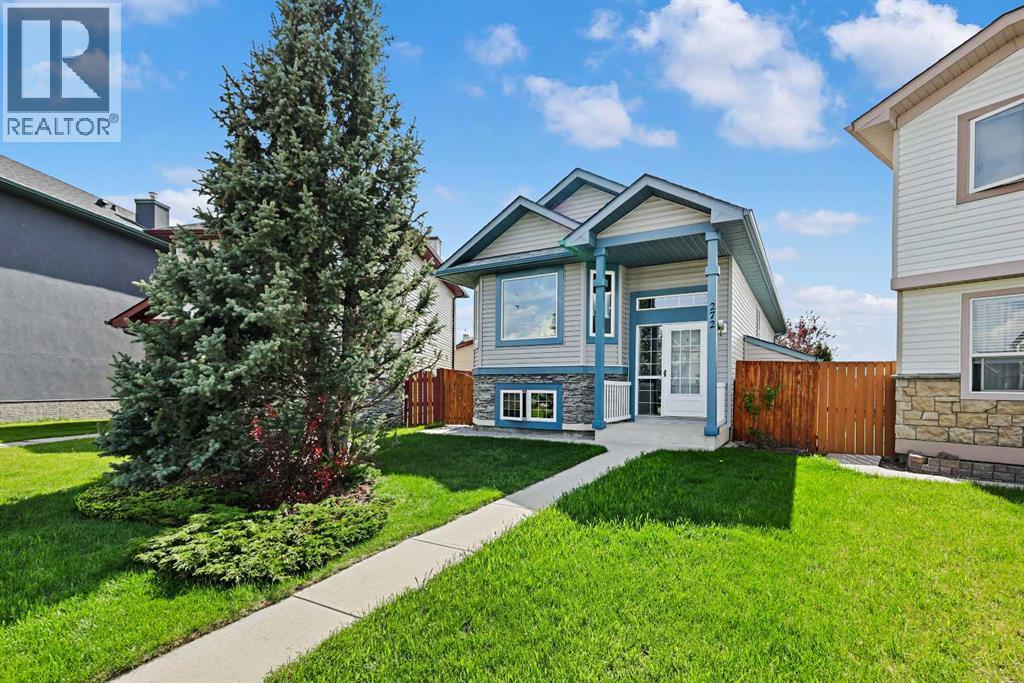 House for Sale in 272 Saddlemead Road NE|Calgary, Alberta T3J4J4 2