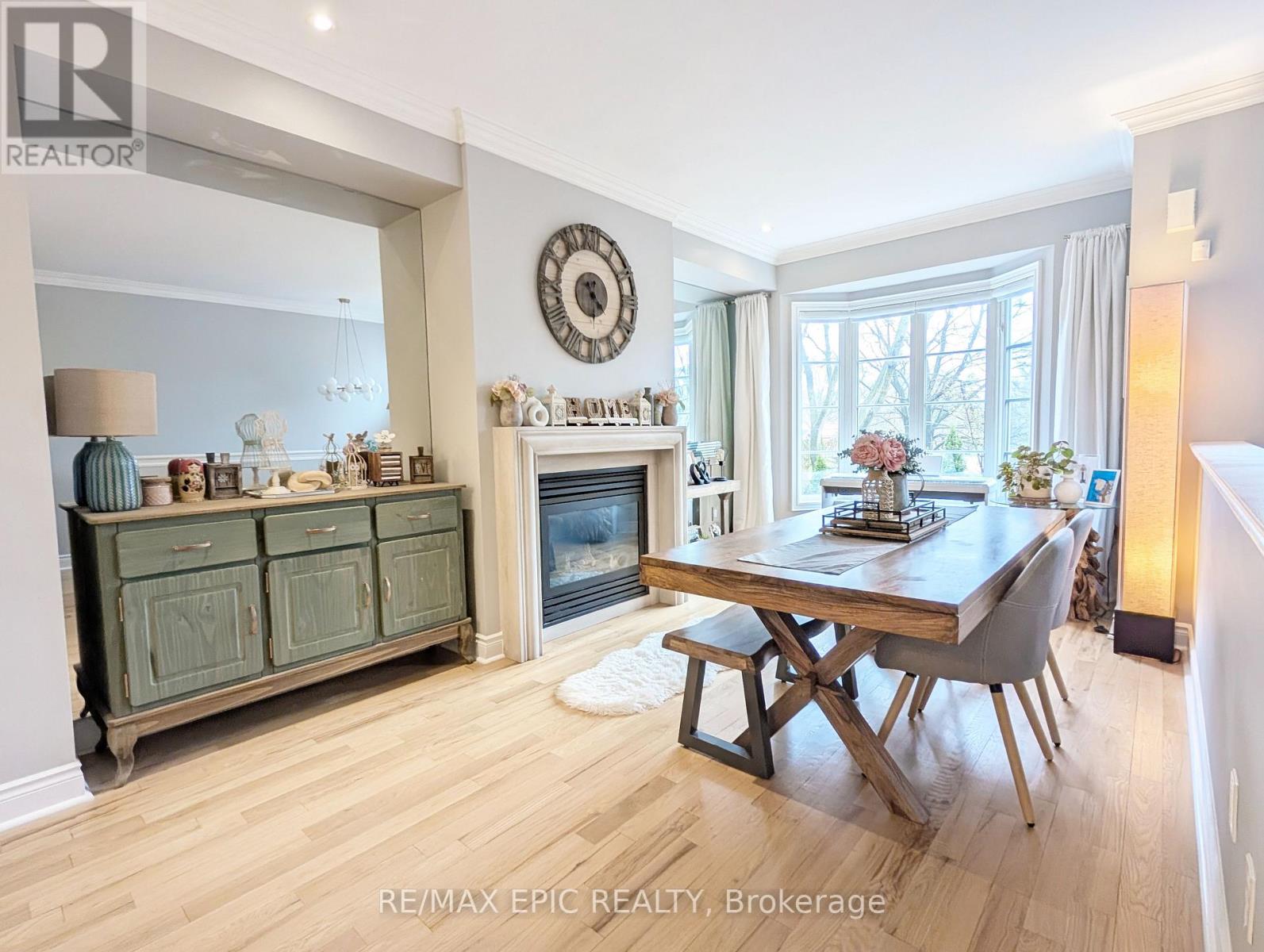 Row / Townhouse for Sale in 3 - 235 VAN DUSEN BOULEVARD|Toronto (Islington-City Centre West), Ontario M8Z3J2 3