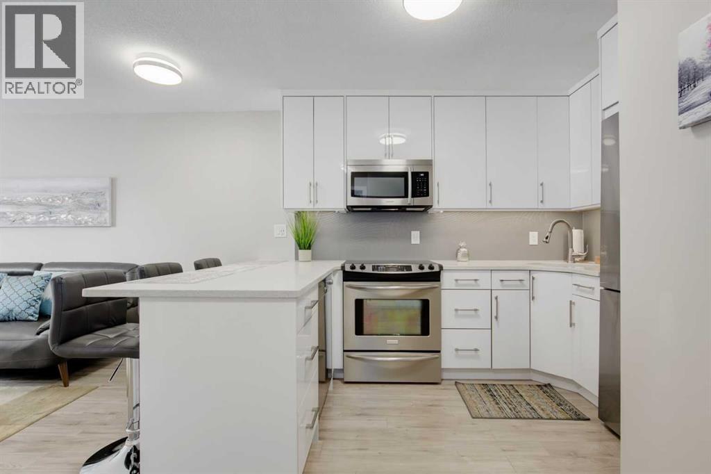 Apartment for Sale in 207, 339 13 Avenue SW|Calgary, Alberta T2R0K3 5