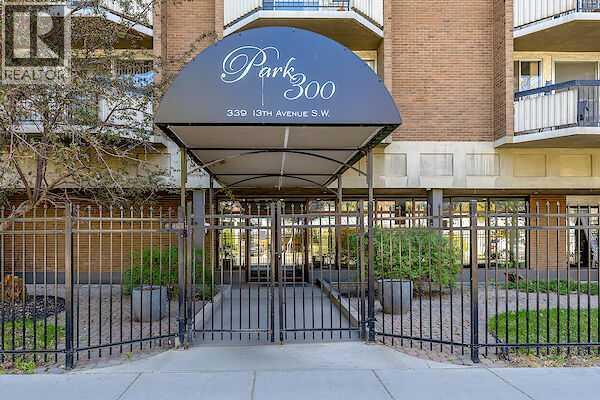 Apartment for Sale in 207, 339 13 Avenue SW|Calgary, Alberta T2R0K3