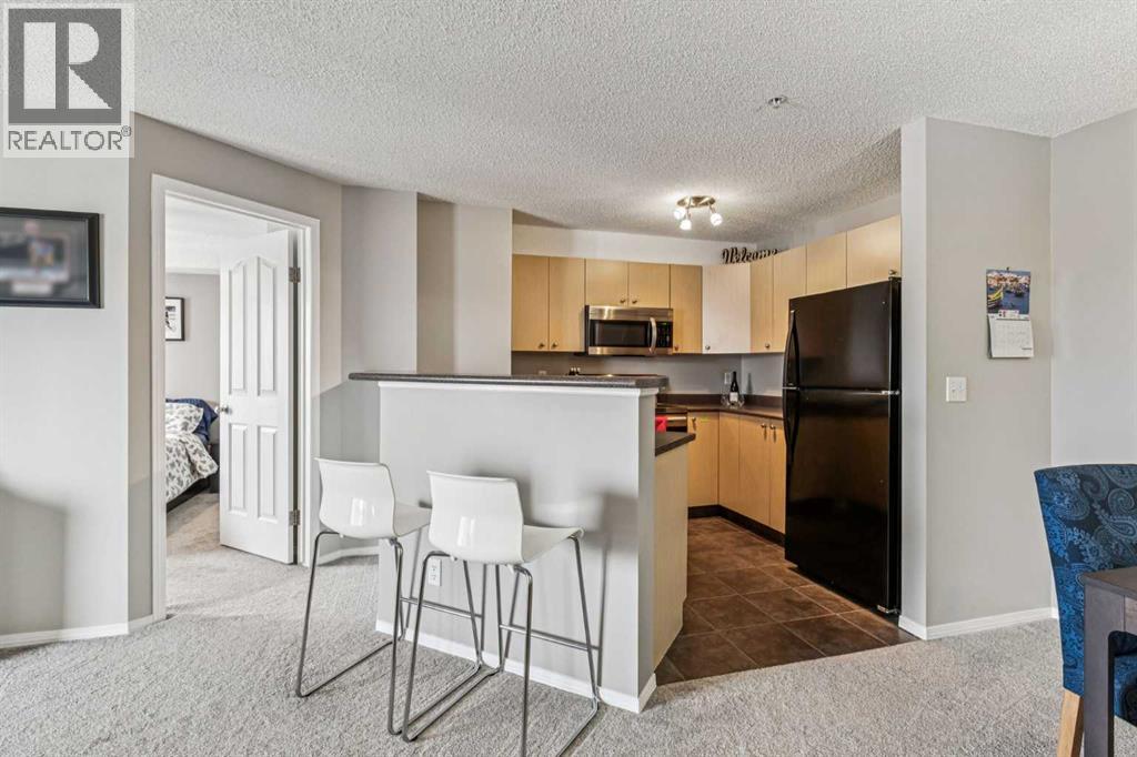 Apartment for Sale in 2211, 2371 Eversyde Avenue SW|Calgary, Alberta T2Y5B8 4