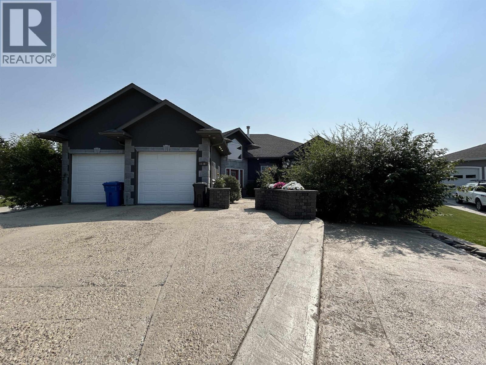 For sale: 11307 109 STREET, Fort St. John, British Columbia V1J6W3 ...