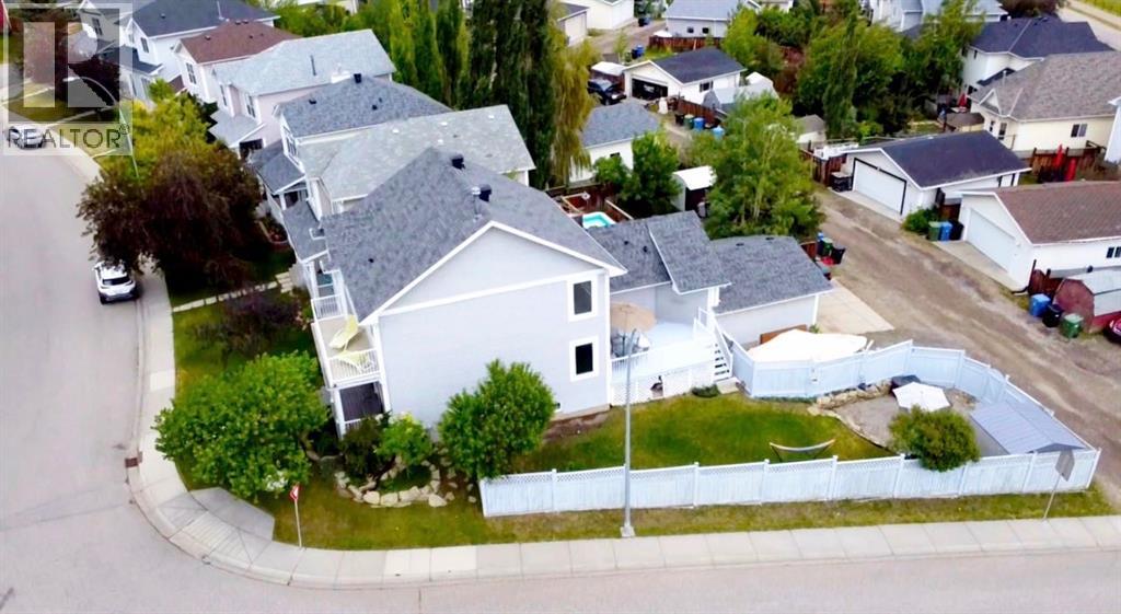 House for Sale in 188 Tuscany Valley Drive NW|Calgary, Alberta T3L2C2