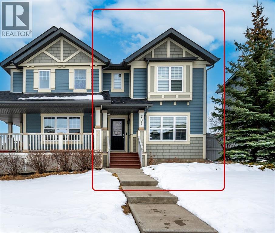 Duplex for Sale in 702 Panamount Boulevard NW|Calgary, Alberta T3K0P7