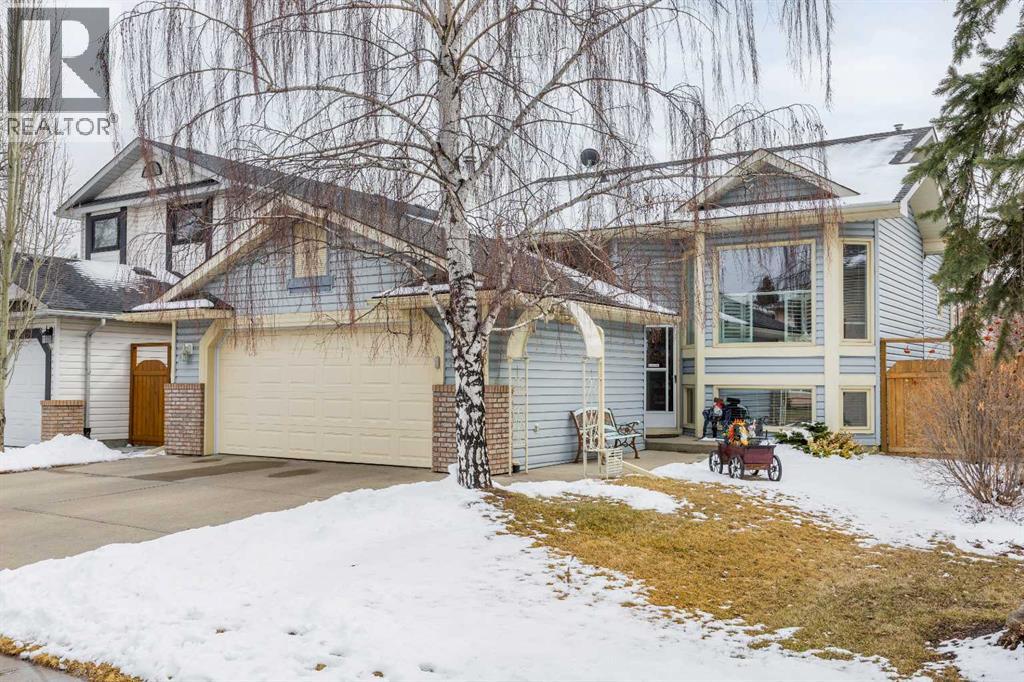 House for Sale in 1331 Sunvista Way SE|Calgary, Alberta T2X3G5