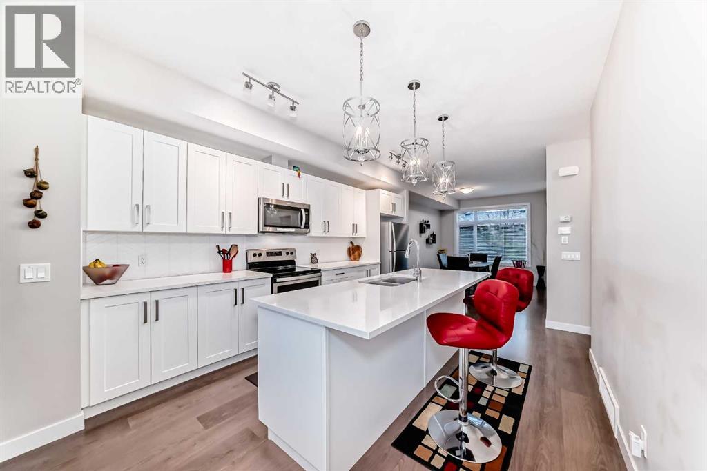 Row / Townhouse for Sale in 342 Redstone Boulevard NE|Calgary, Alberta T3N1K2