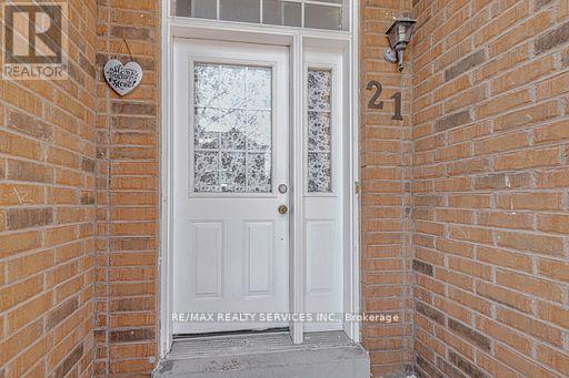 Row / Townhouse for Sale in 21 - 170 HAVELOCK DRIVE|Brampton (Fletcher's Creek South), Ontario L6W4T3 4