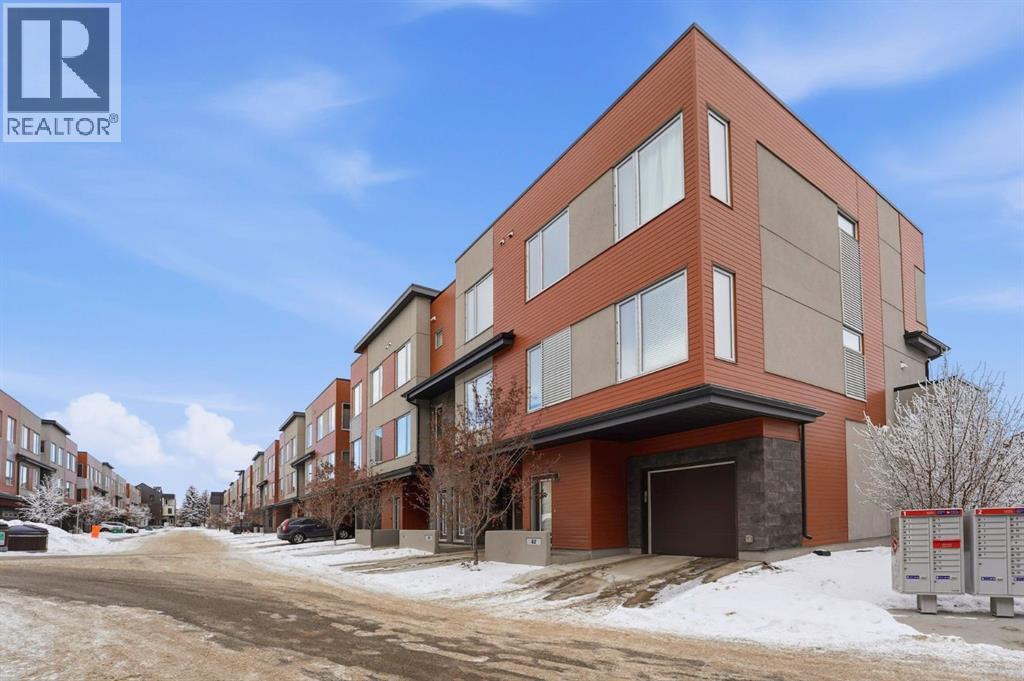Row / Townhouse for Sale in 84 Shawnee Common SW|Calgary, Alberta T2Y0P9