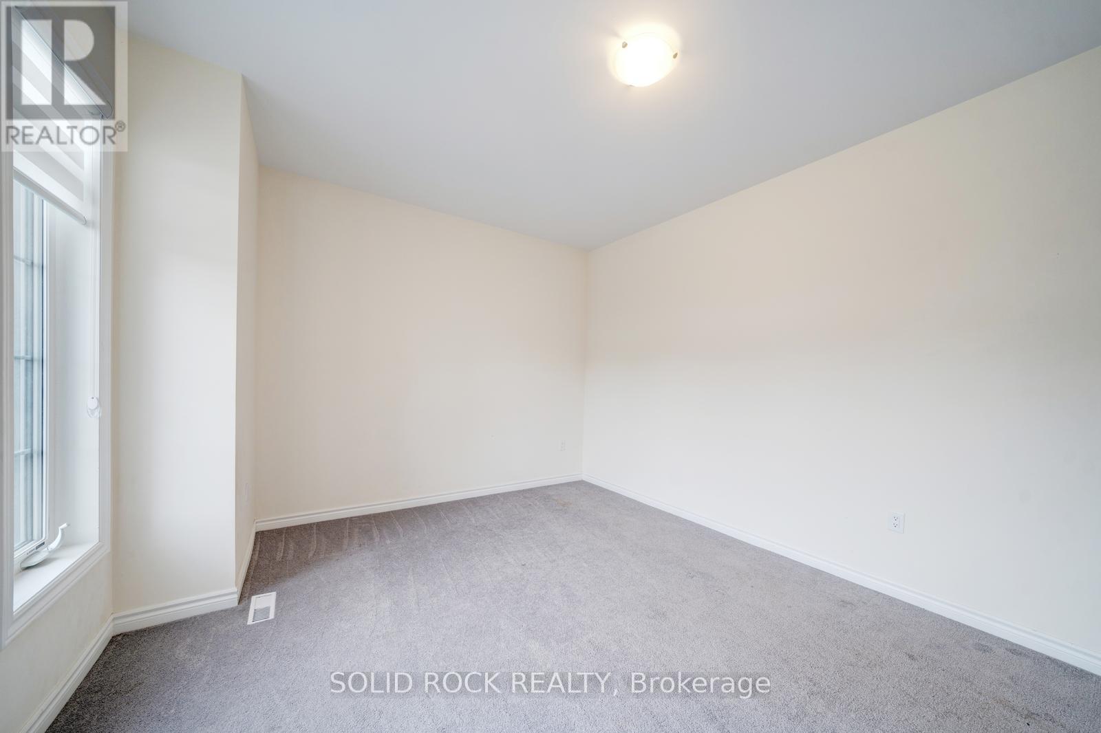 For sale: 47 FRUITFUL CRESCENT, Whitby, Ontario L1P0N3 - E13039702 ...