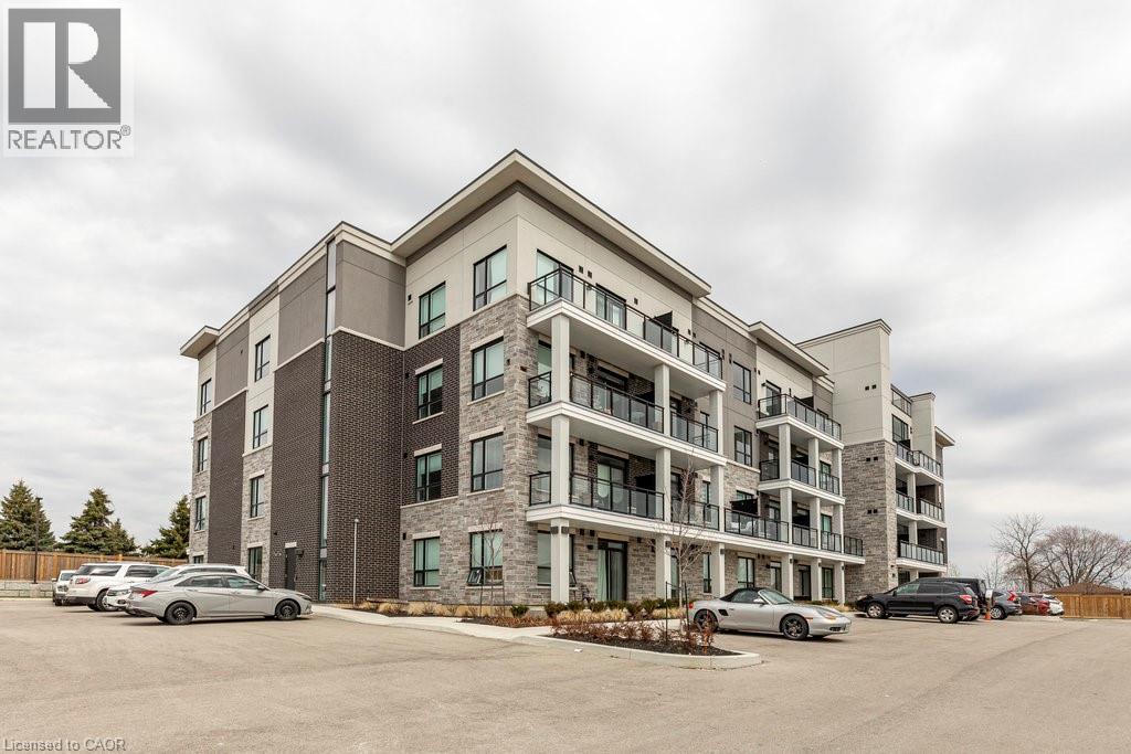 For sale: 120 SPRINGVALLEY Crescent Unit# 208, Hamilton, Ontario L9C0G2 ...