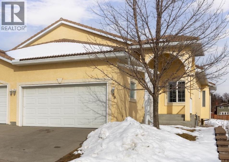 Duplex for Sale in 35 Scimitar Heath NW|Calgary, Alberta T3L2E1