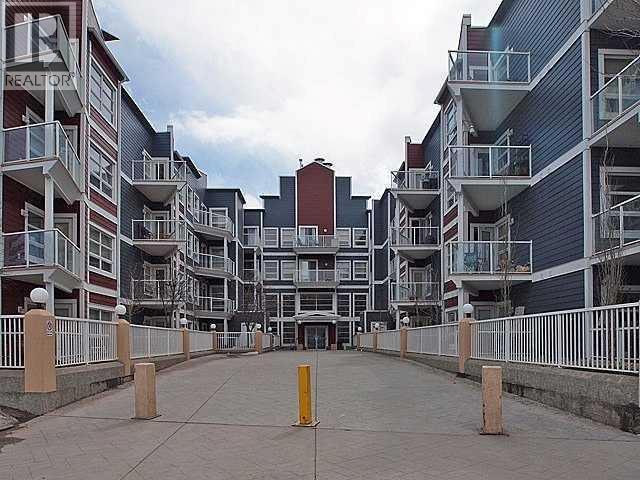 Apartment for Sale in 163, 333 Riverfront Avenue|Calgary, Alberta T2G0B1