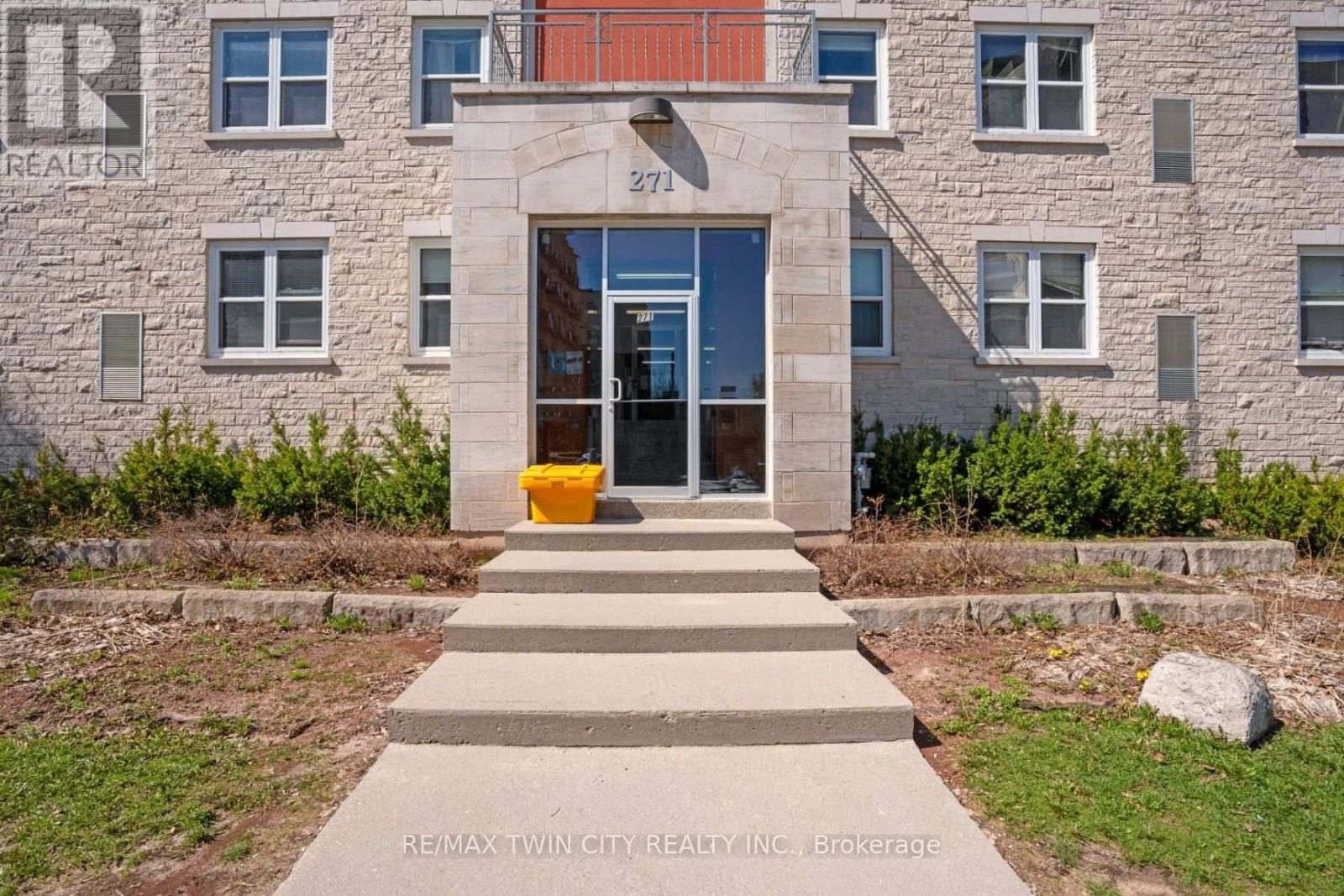 303 - 271 LESTER STREET, Waterloo, Ontario N2L3W6