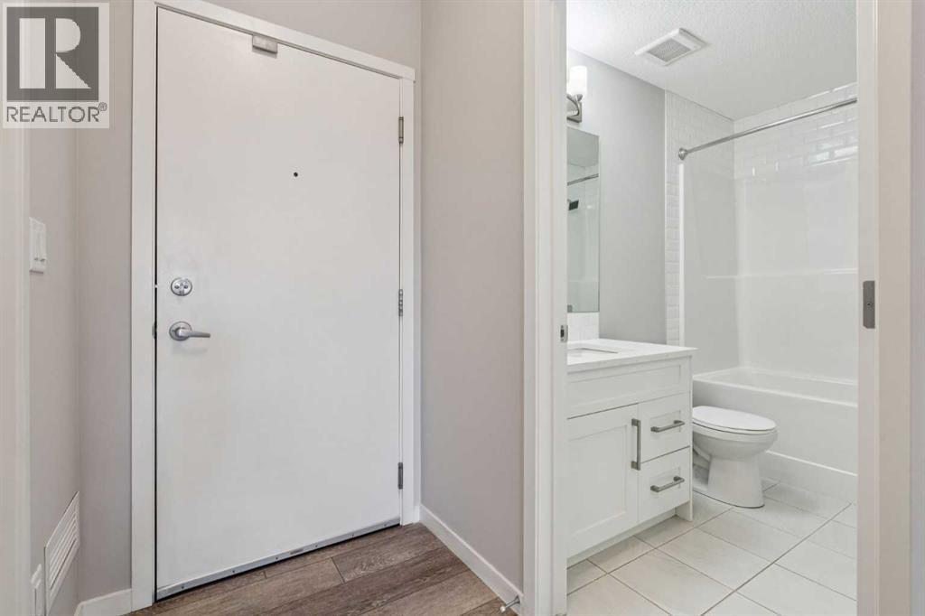 Apartment for Sale in 407, 370 Harvest Hills Common NE|Calgary, Alberta T3K2M8 5