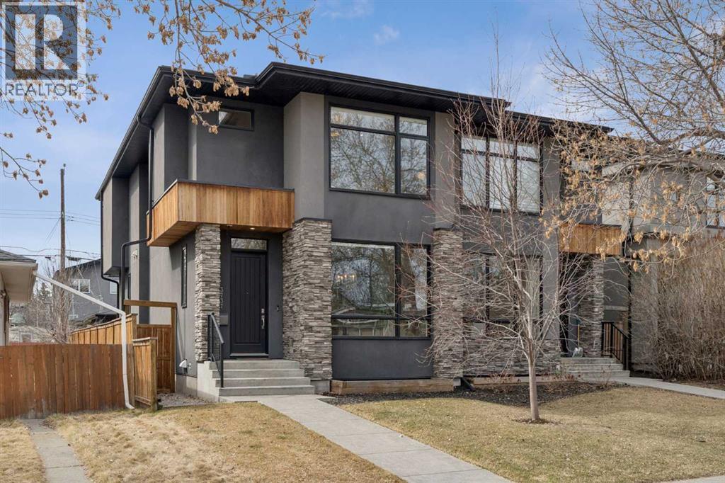 Duplex for Sale in 3737 43 Street SW|Calgary, Alberta T3E3P7