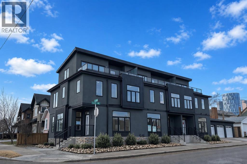 Row / Townhouse for Sale in 73 7 Street NE|Calgary, Alberta T2E4B6