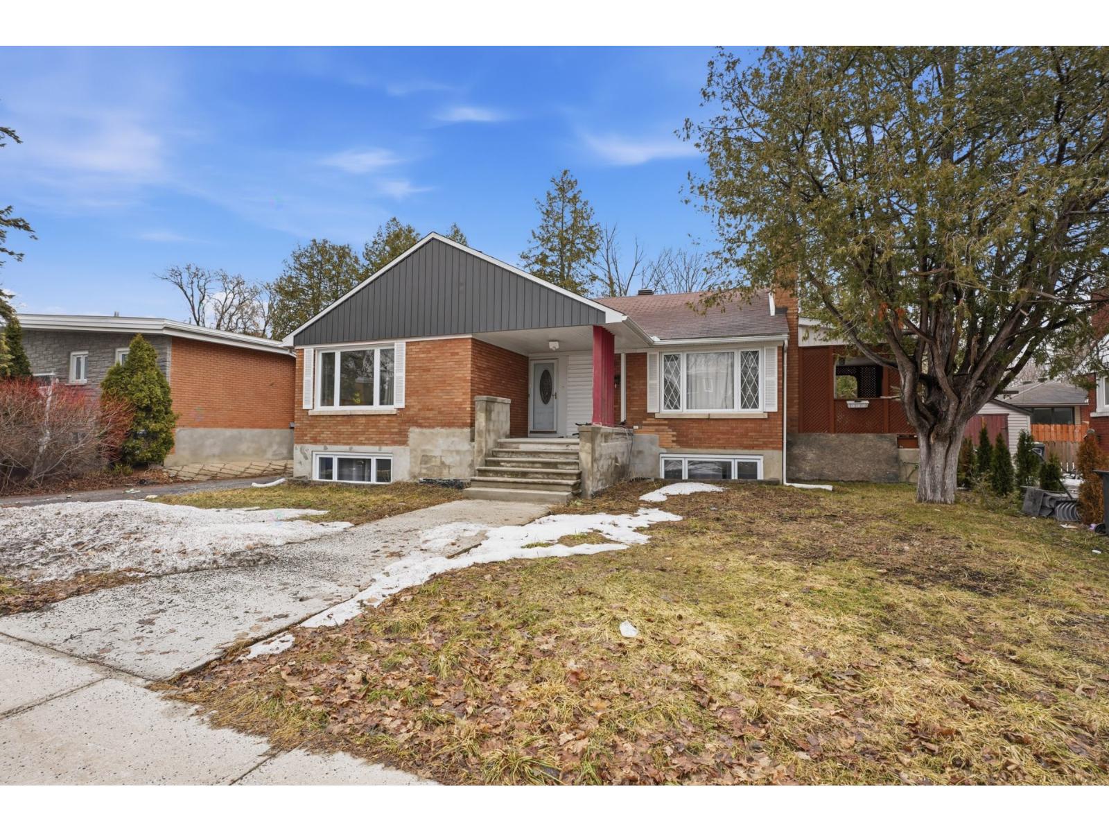 38Z Rue St-François, Gatineau (Hull), Quebec J9A1A9