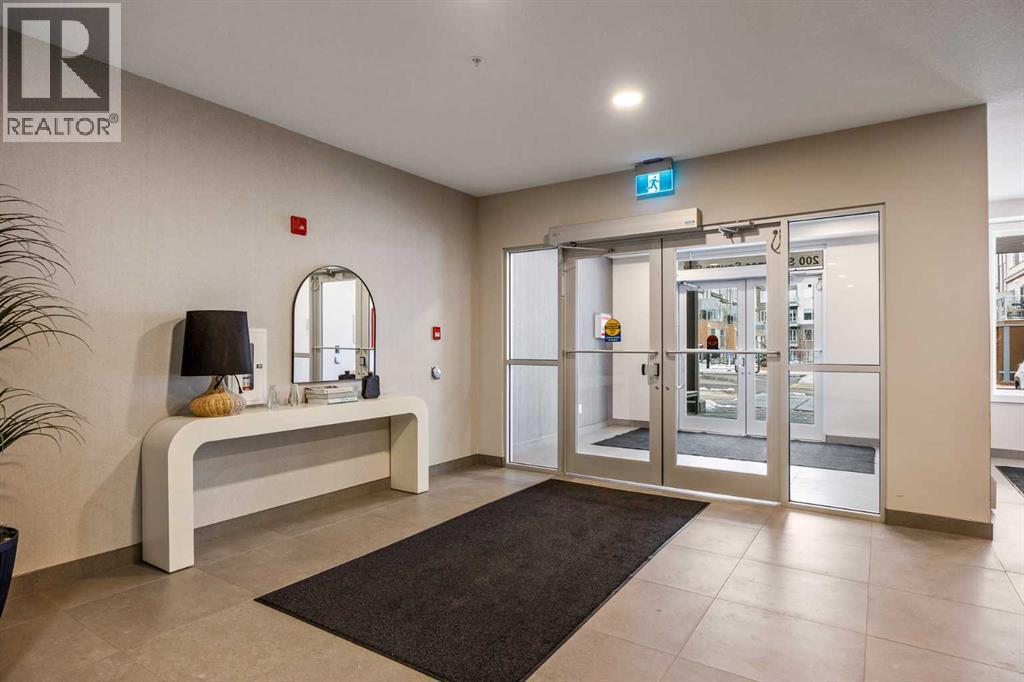 Apartment for Sale in 101, 200 Shawnee Square SW|Calgary, Alberta T2Y0T7 3